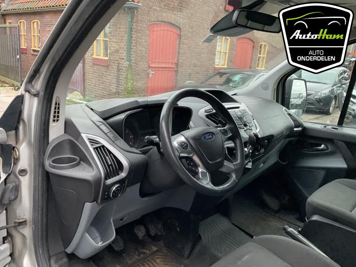 Ford Transit Custom 2.2 TDCi 16V Skrotfordon (2014, ZILVERGRIJS)