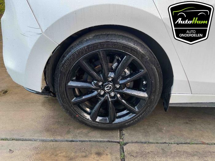 Mazda 3 Sport 2.0 SkyActiv-X M Hybrid 16V Sloopvoertuig (2023, Wit)