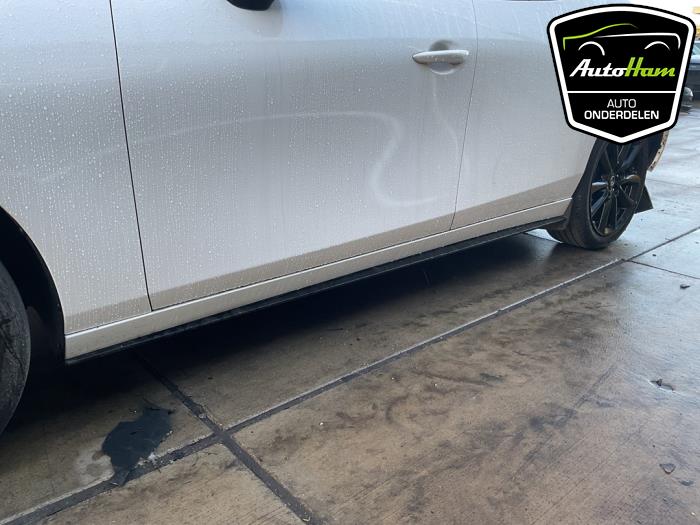 Mazda 3 Sport 2.0 SkyActiv-X M Hybrid 16V Sloopvoertuig (2023, Wit)