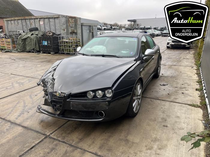 Alfa Romeo 159 3.2 JTS V6 24V Q4 Sloopvoertuig (2008, Zwart)