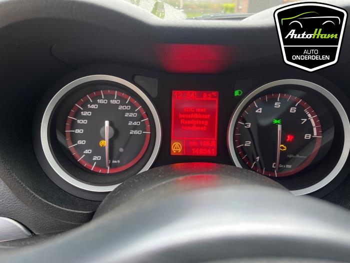 Alfa Romeo 159 3.2 JTS V6 24V Q4 Sloopvoertuig (2008, Zwart)