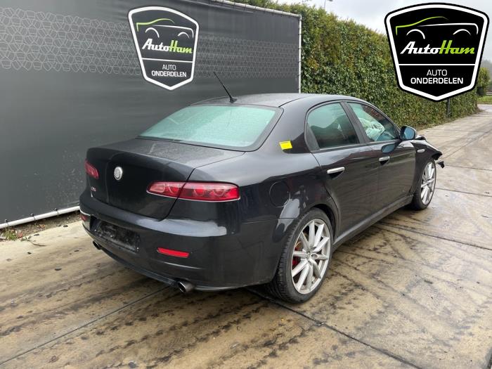 Alfa Romeo 159 3.2 JTS V6 24V Q4 Sloopvoertuig (2008, Zwart)