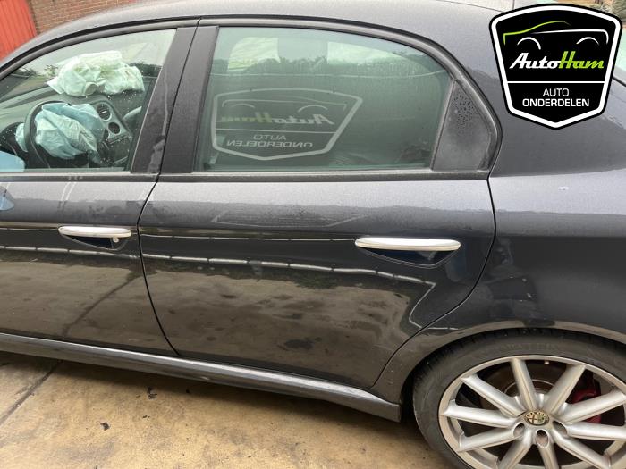 Alfa Romeo 159 3.2 JTS V6 24V Q4 Sloopvoertuig (2008, Zwart)