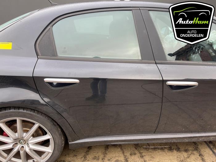 Alfa Romeo 159 3.2 JTS V6 24V Q4 Sloopvoertuig (2008, Zwart)