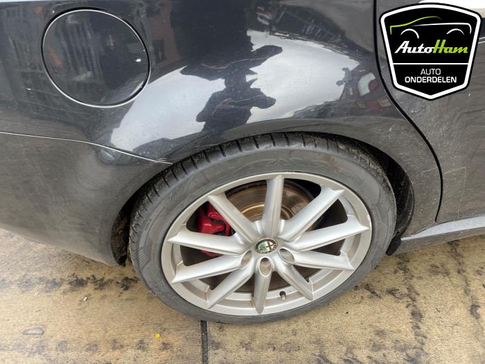 Alfa Romeo 159 3.2 JTS V6 24V Q4 Sloopvoertuig (2008, Zwart)