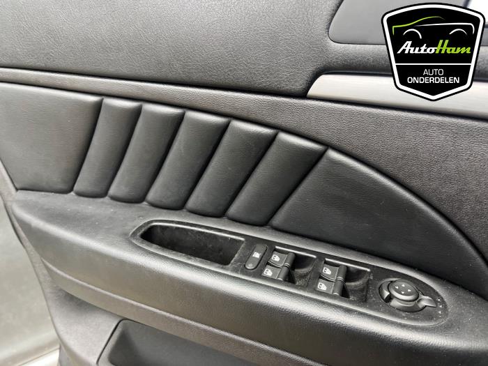 Alfa Romeo 159 3.2 JTS V6 24V Q4 Sloopvoertuig (2008, Zwart)