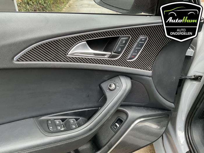 Audi RS 6 Avant 4.0 V8 TFSI 32V Skrotfordon (2015, GRIJS)