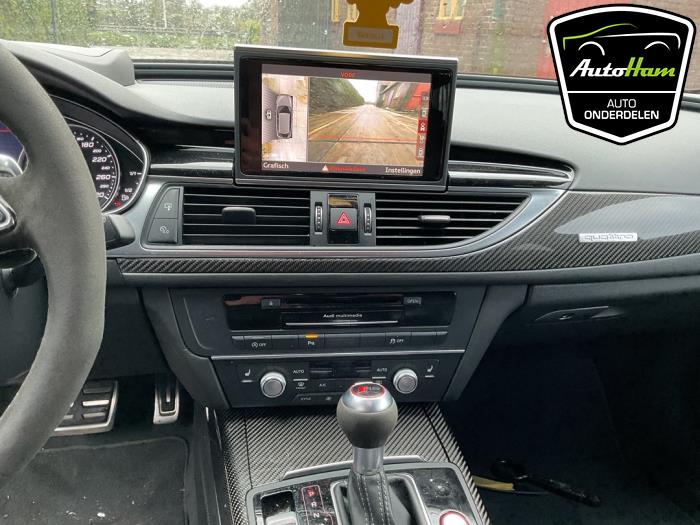 Audi RS 6 Avant 4.0 V8 TFSI 32V Skrotfordon (2015, GRIJS)