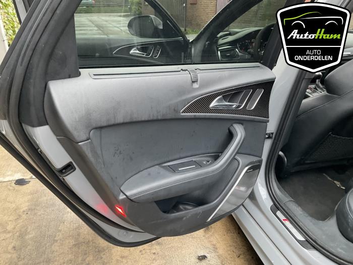 Audi RS 6 Avant 4.0 V8 TFSI 32V Skrotfordon (2015, GRIJS)