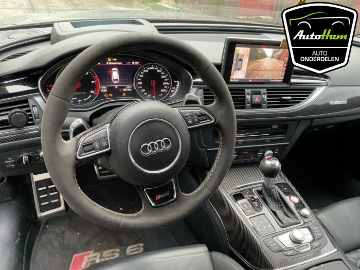 Audi RS 6 Avant 4.0 V8 TFSI 32V Skrotfordon (2015, GRIJS)