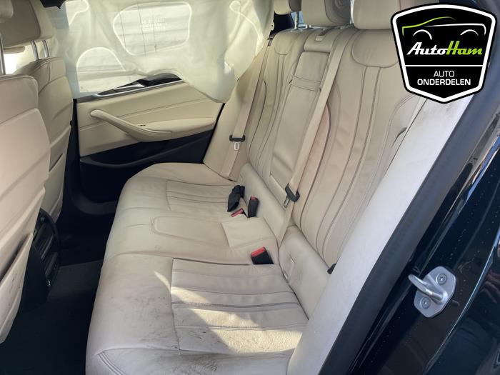 BMW 5 serie Touring 530i 2.0 TwinPower Turbo 16V Mild Hybrid Skrotfordon (2021, ZWART)