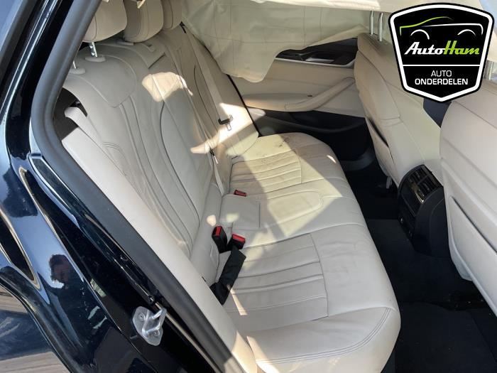 BMW 5 serie Touring 530i 2.0 TwinPower Turbo 16V Mild Hybrid Skrotfordon (2021, ZWART)