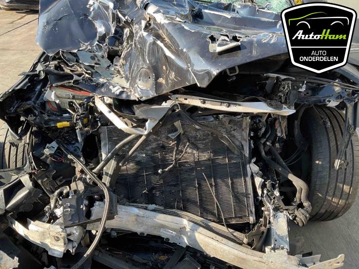 BMW 5 serie Touring 530i 2.0 TwinPower Turbo 16V Mild Hybrid Skrotfordon (2021, ZWART)