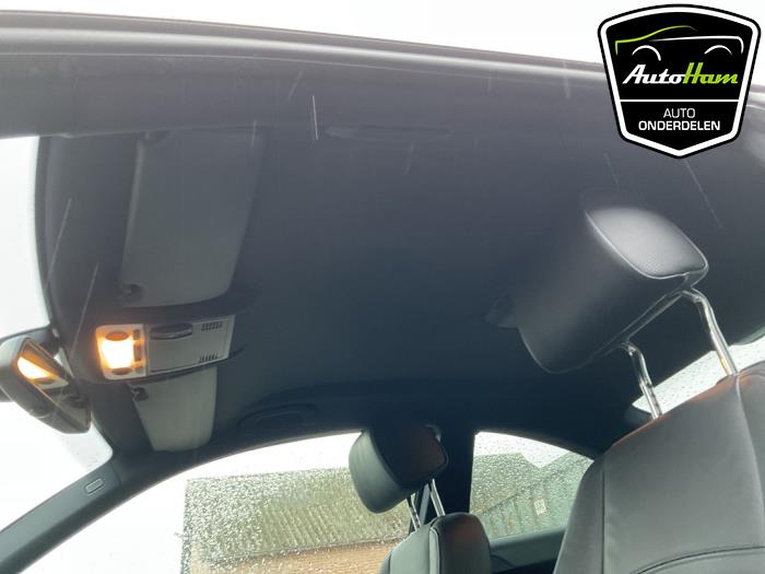 BMW 3 serie 325i 24V Sloopvoertuig (2011, Zwart)