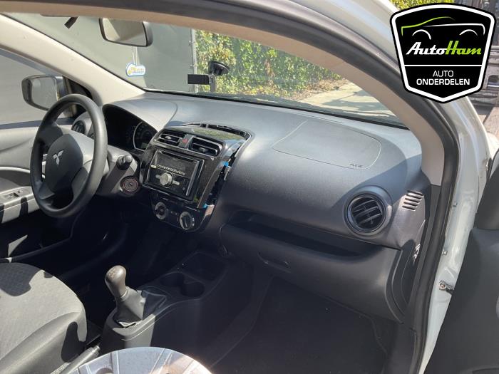 Mitsubishi Space Star 1.0 12V Skrotfordon (2013, WIT)