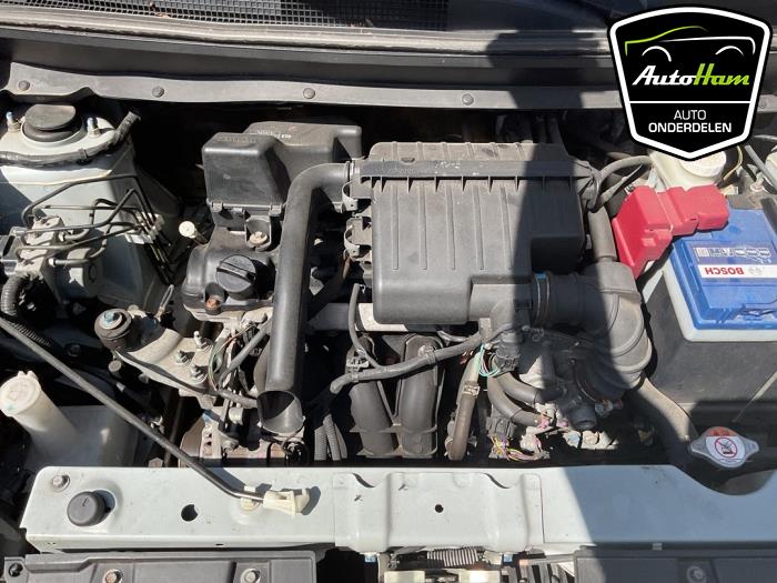 Mitsubishi Space Star 1.0 12V Skrotfordon (2013, WIT)