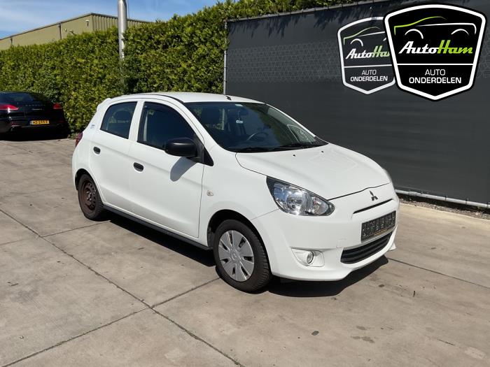 Mitsubishi Space Star 1.0 12V Skrotfordon (2013, WIT)