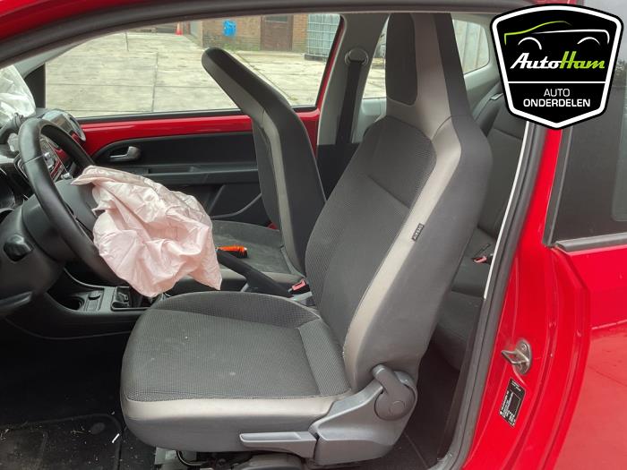 Volkswagen Up! 1.0 12V 75 Skrotfordon (2013, ROOD)