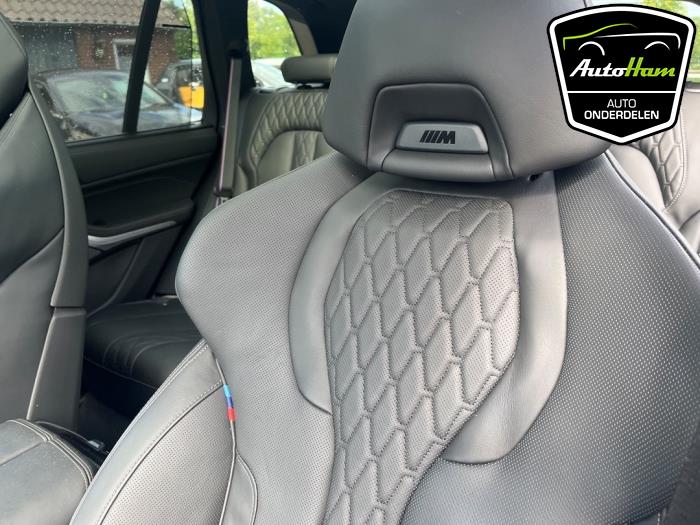 BMW X5 xDrive50e 3.0 24V Skrotfordon (2025, GRIJS)