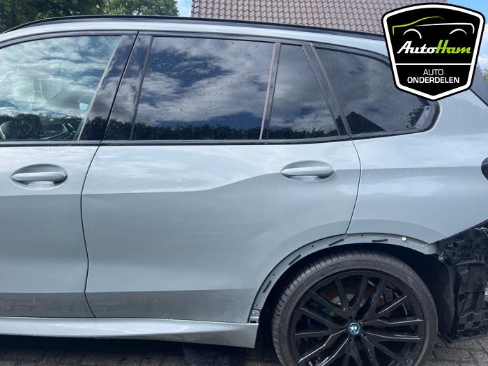 BMW X5 xDrive50e 3.0 24V Skrotfordon (2025, GRIJS)