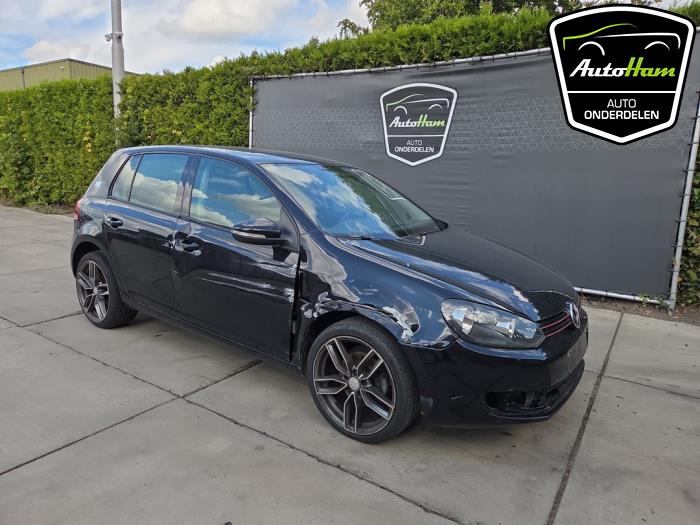 Volkswagen Golf VI 1.4 TSI 122 16V Skrotfordon (2010, ZWART)