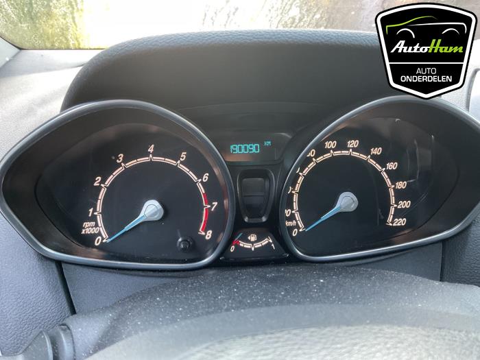 Ford B-Max 1.0 EcoBoost 12V 100 Samochód złomowany (2013, Czarny)