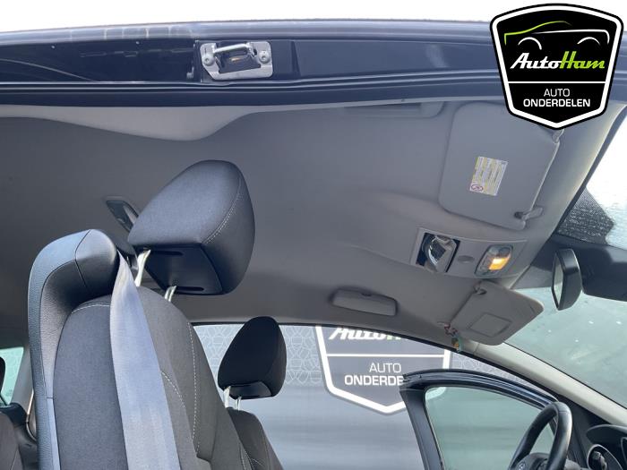 Ford B-Max 1.0 EcoBoost 12V 100 Samochód złomowany (2013, Czarny)