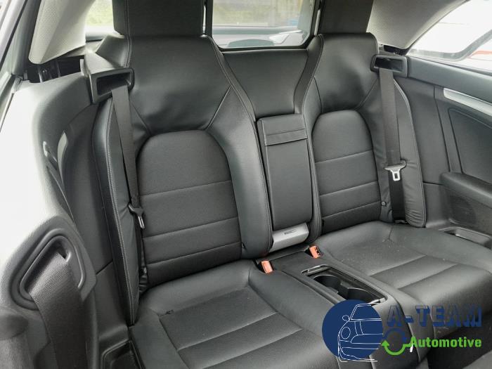 Mercedes E E-350 CGI V6 24V BlueEfficiency Skrotfordon (2012, ZWART)