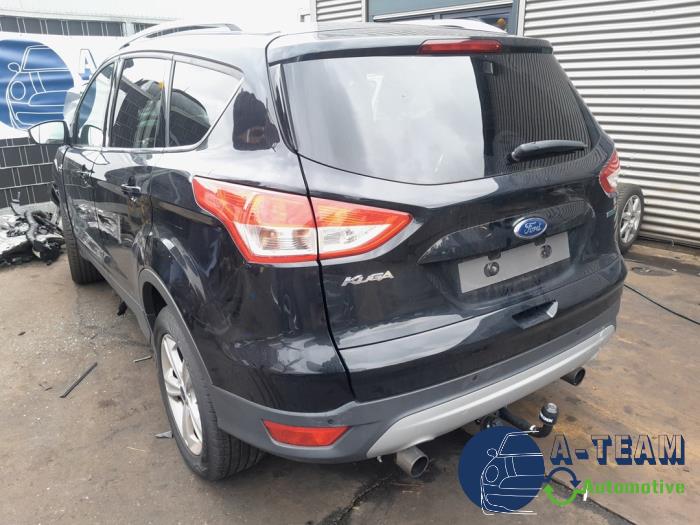 Ford Kuga II 1.6 EcoBoost 16V Sloopvoertuig (2013, Metallic, Zwart)