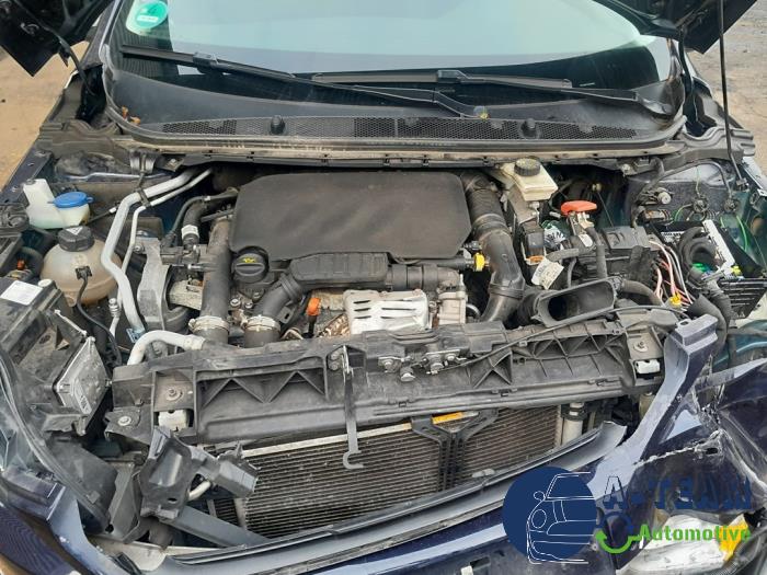 Peugeot 308 SW 1.2 12V e-THP PureTech 130 Sloopvoertuig (2017, Blauw)