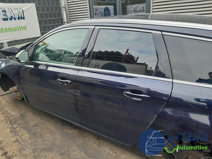 Peugeot 308 SW 1.2 12V e-THP PureTech 130 Sloopvoertuig (2017, Blauw)