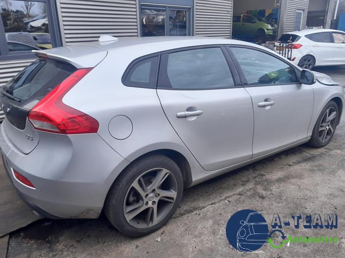 Volvo V40 2.0 D3 16V Sloopvoertuig (2016, Grijs)