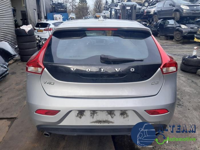 Volvo V40 2.0 D3 16V Sloopvoertuig (2016, Grijs)