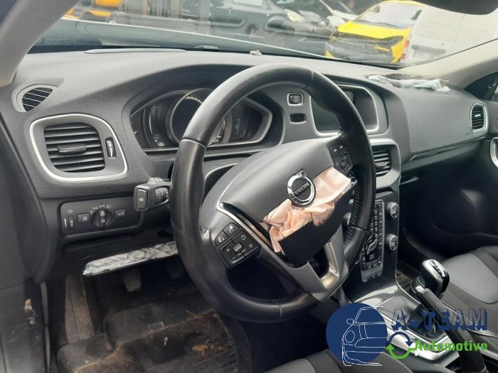 Volvo V40 2.0 D3 16V Sloopvoertuig (2016, Grijs)