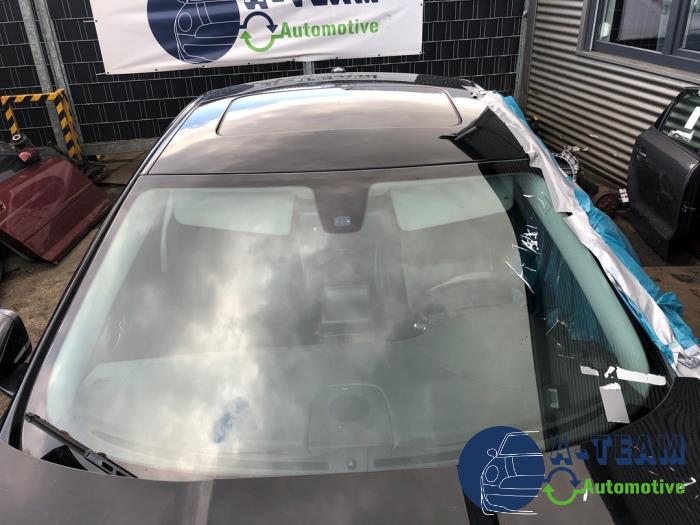 Jaguar XF 3.0 D V6 24V Skrotfordon (2010, ZWART)