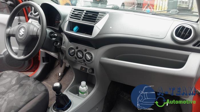 Suzuki Alto 1.0 12V Sloopvoertuig (2009, Rood)