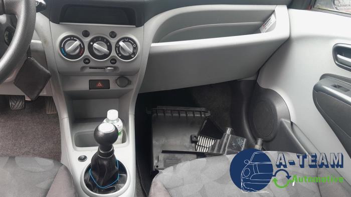 Suzuki Alto 1.0 12V Sloopvoertuig (2009, Rood)