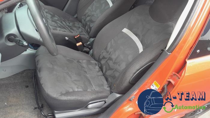 Suzuki Alto 1.0 12V Sloopvoertuig (2009, Rood)