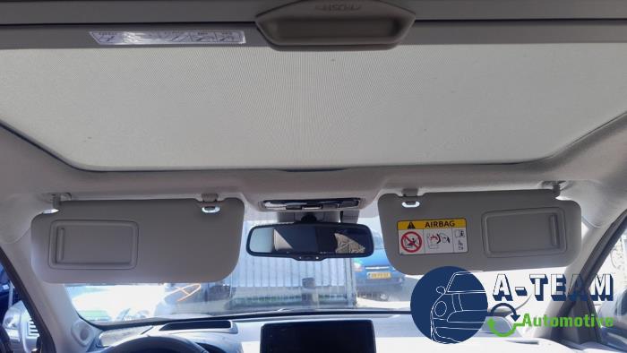 Toyota Yaris Cross 1.5 12V Hybrid 115 Sloopvoertuig (2022, Grijs)