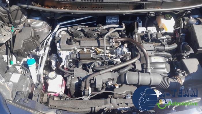 Toyota Yaris Cross 1.5 12V Hybrid 115 Sloopvoertuig (2022, Grijs)