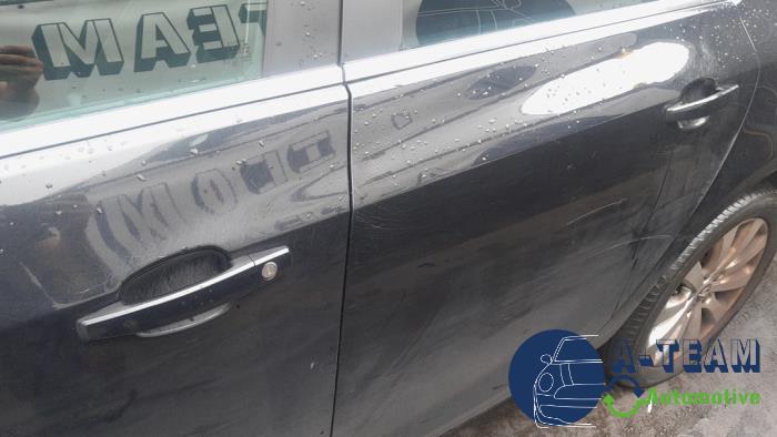 Opel Astra J 1.7 CDTi 16V EcoFLEX 130 Sloopvoertuig (2012, Zwart)