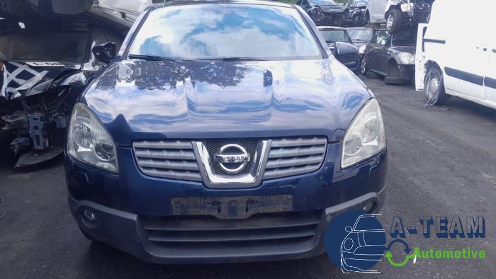 Nissan Qashqai 2.0 16V Skrotfordon (2007, BLAUW)