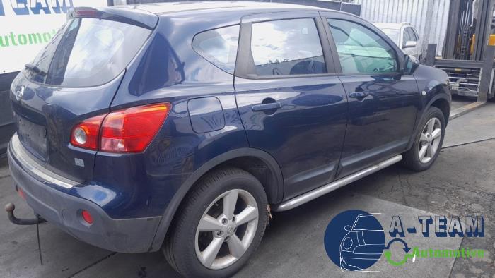 Nissan Qashqai 2.0 16V Skrotfordon (2007, BLAUW)