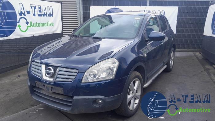 Nissan Qashqai 2.0 16V Skrotfordon (2007, BLAUW)