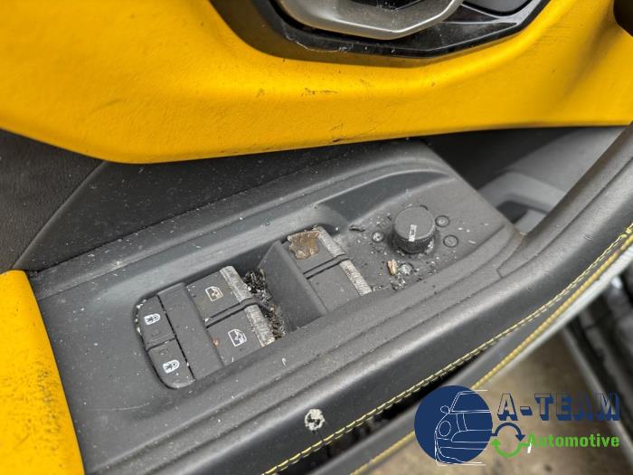 Lamborghini Urus 4.0 V8 Sloopvoertuig (2022, Zwart)