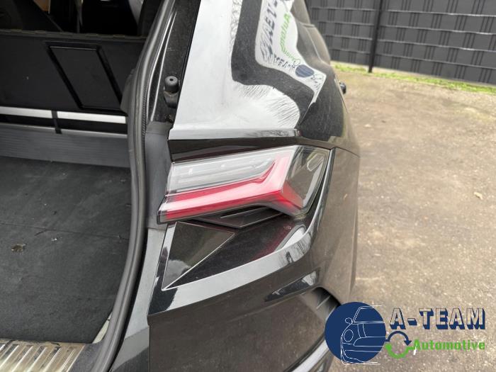 Lamborghini Urus 4.0 V8 Sloopvoertuig (2022, Zwart)