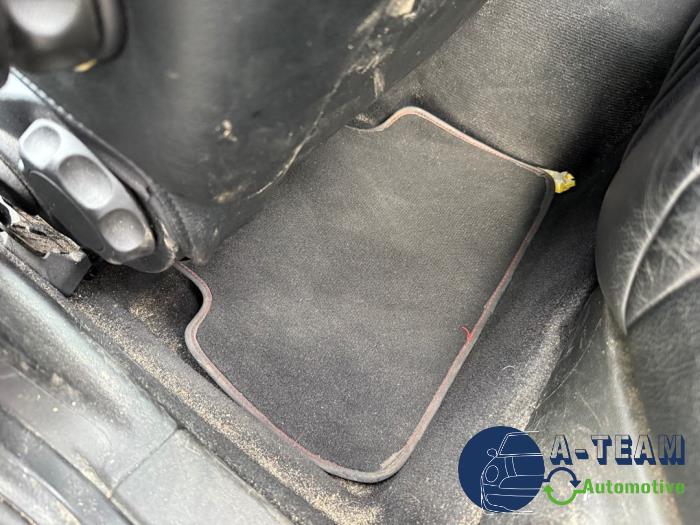 Alfa Romeo 159 Sportwagon 2.2 JTS 16V Skrotfordon (2007, ZWART)