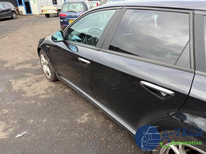 Alfa Romeo 159 Sportwagon 2.2 JTS 16V Skrotfordon (2007, ZWART)