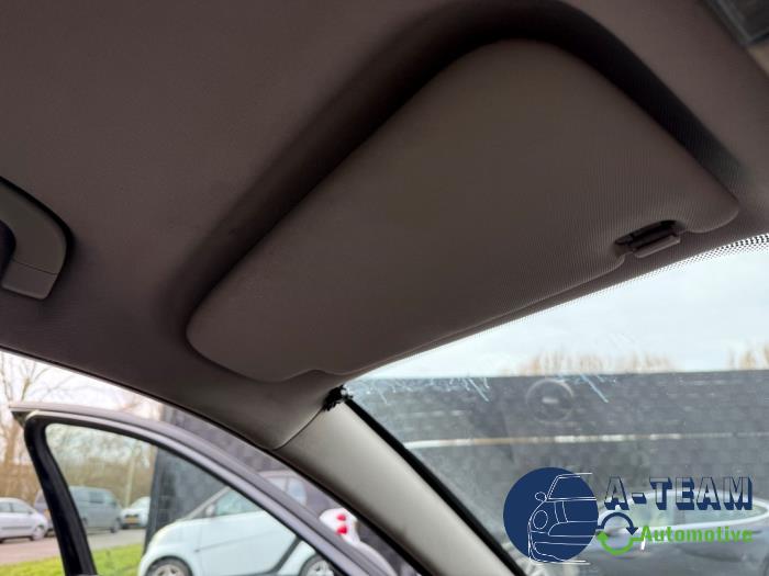 Alfa Romeo 159 Sportwagon 2.2 JTS 16V Skrotfordon (2007, ZWART)