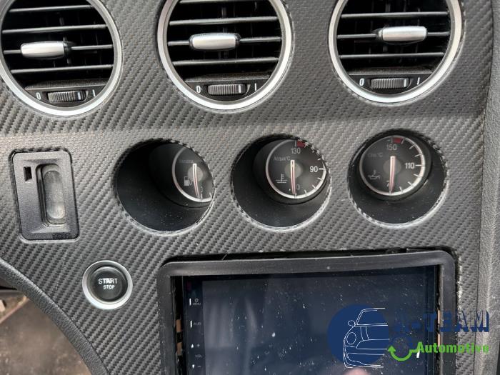 Alfa Romeo 159 Sportwagon 2.2 JTS 16V Skrotfordon (2007, ZWART)